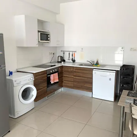 Luxury Two-bedroom In Amazing Place Lukomorye B5