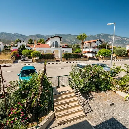 Luxury Two-bedroom In Amazing Place Lukomorye B5 Apartament Karavas (Northern Cyprus)