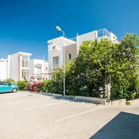 Lägenhet Luxury Two-bedroom In Amazing Place Lukomorye B5 Karavas (Northern Cyprus)